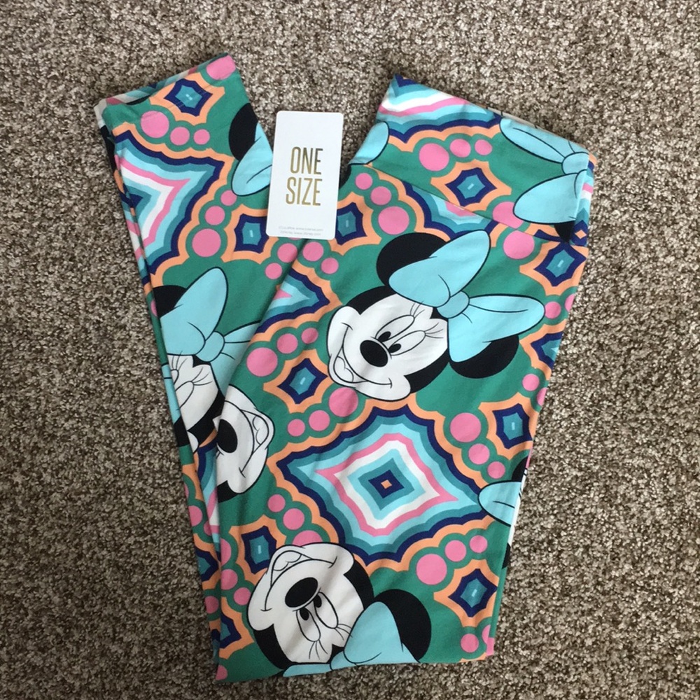LulaRoe Disney OS leggings